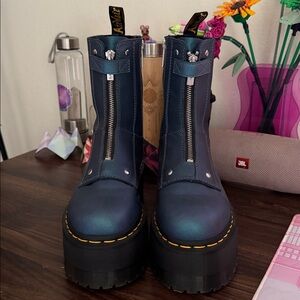 Dr. Martens Jetta Hi Max Women Size 7 Deep Blue Metallic Leather Platform Boots